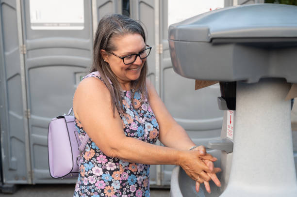 Best Porta potty rental near me  in Crosby, TX